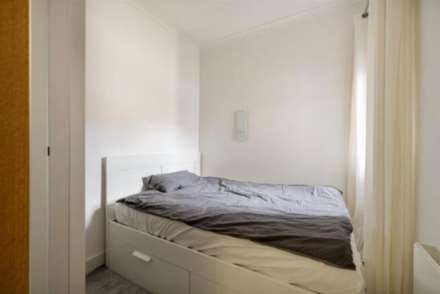 Central Park Road, East Ham, E6, Image 7