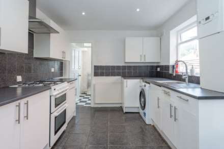 Seventh Avenue, Manor Park, E12 5JH, Image 4
