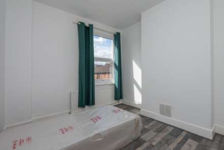 Seventh Avenue, Manor Park, E12 5JH, Image 9