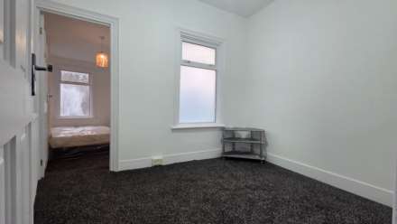 Wolsey Avenue, East Ham, E6 6AJ, Image 5