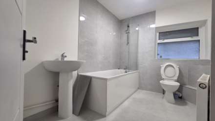 Wolsey Avenue, East Ham, E6 6AJ, Image 8