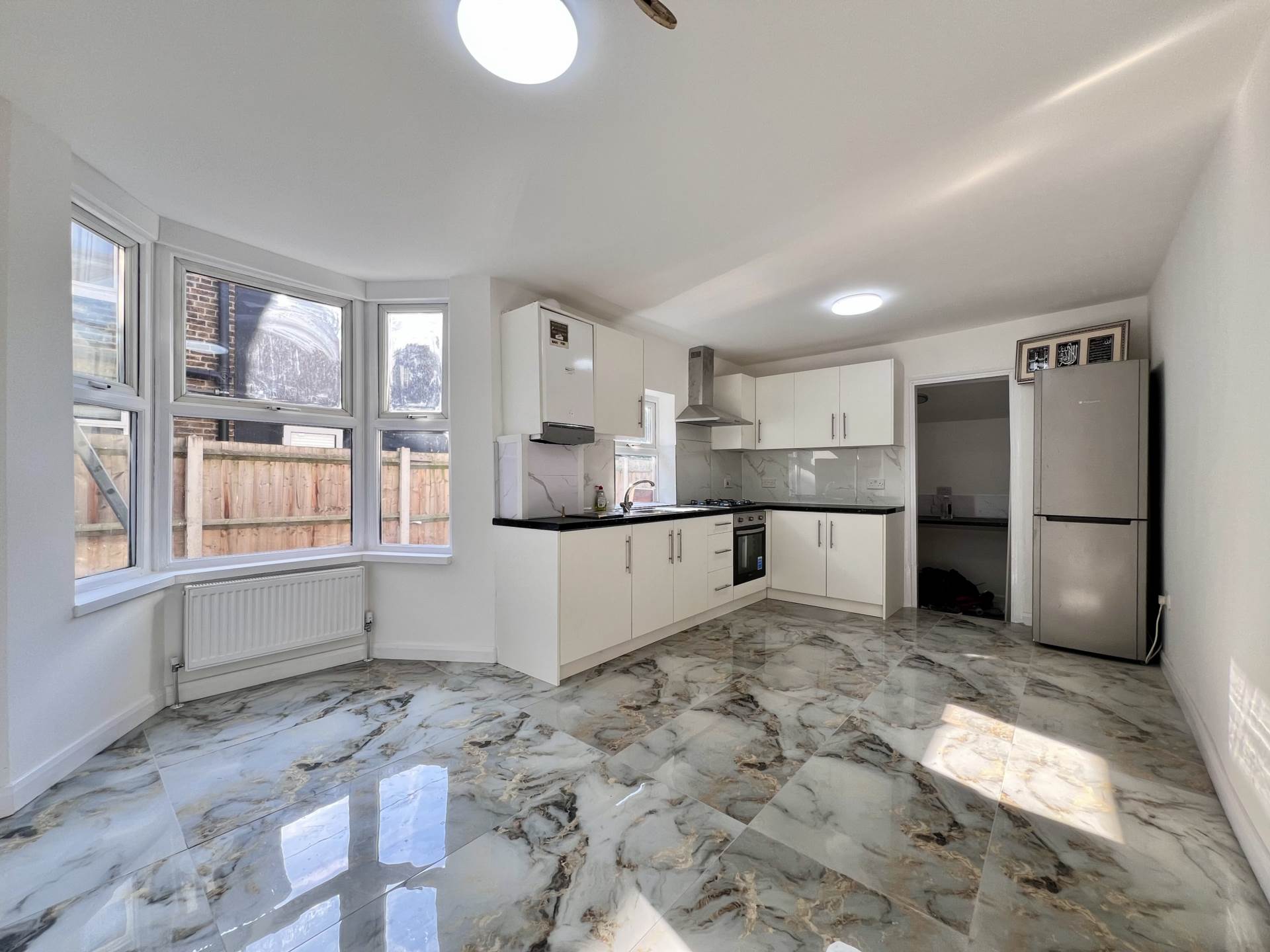 Avenue Road, London, E7 0LA, Image 6