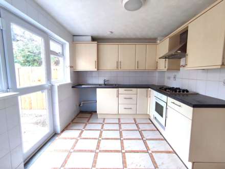 Allhallows Road, Beckton, E6 5SZ, Image 4