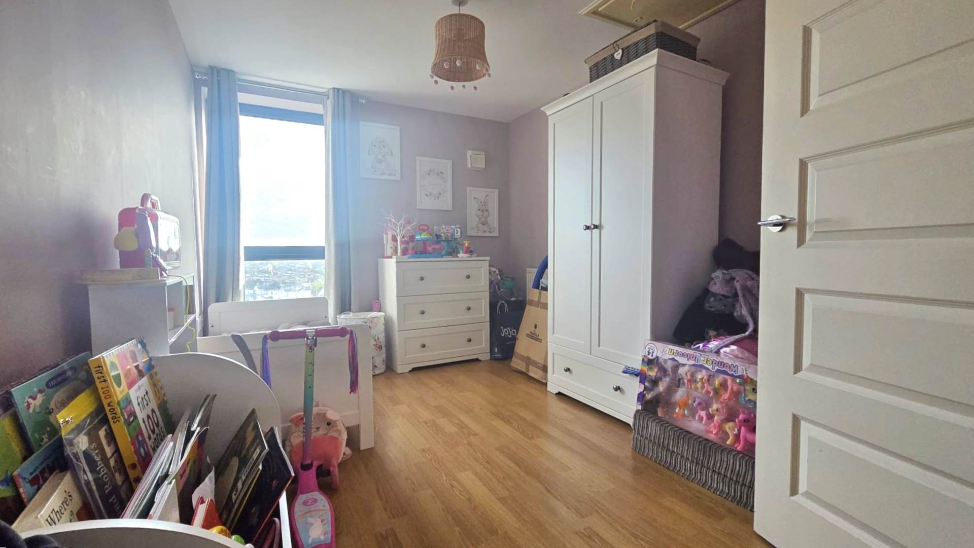 Parham Drive, Gants Hill, IG2, Image 16