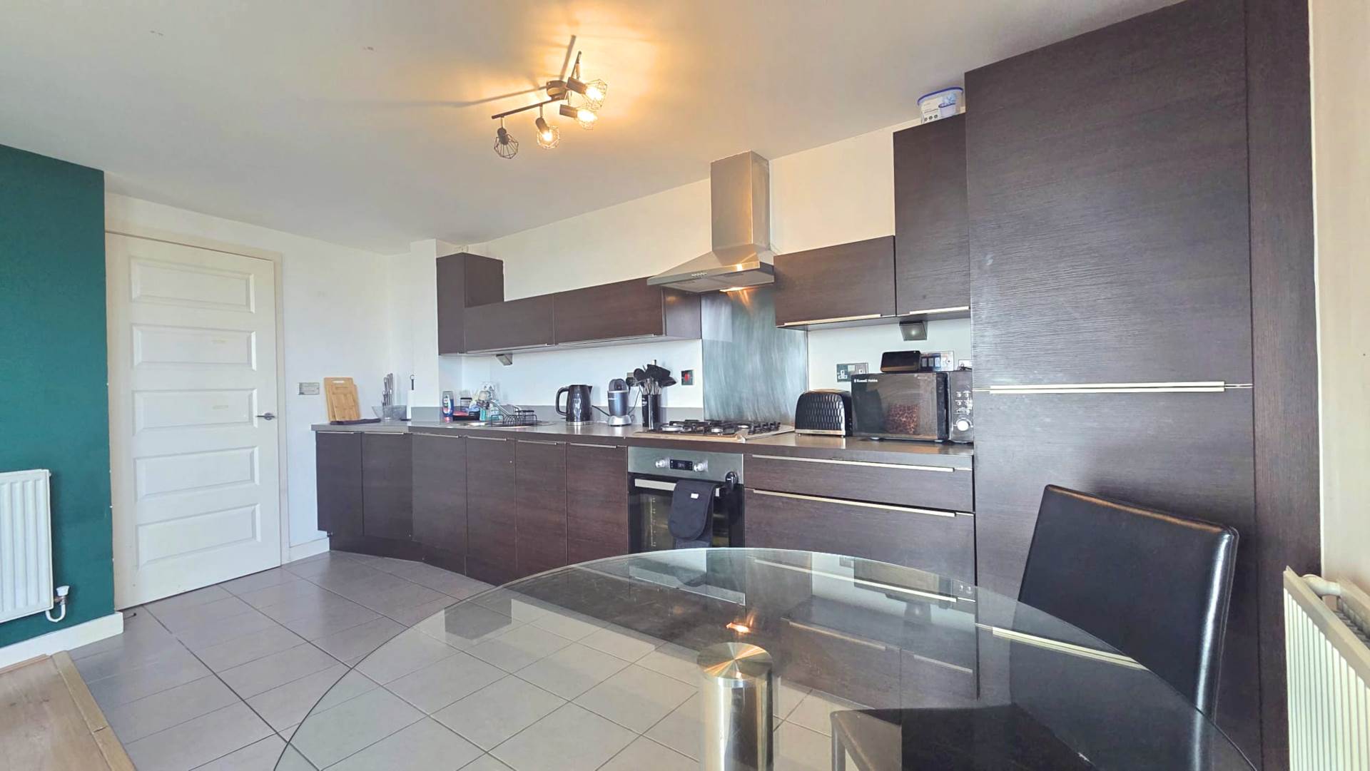 Parham Drive, Gants Hill, IG2, Image 8