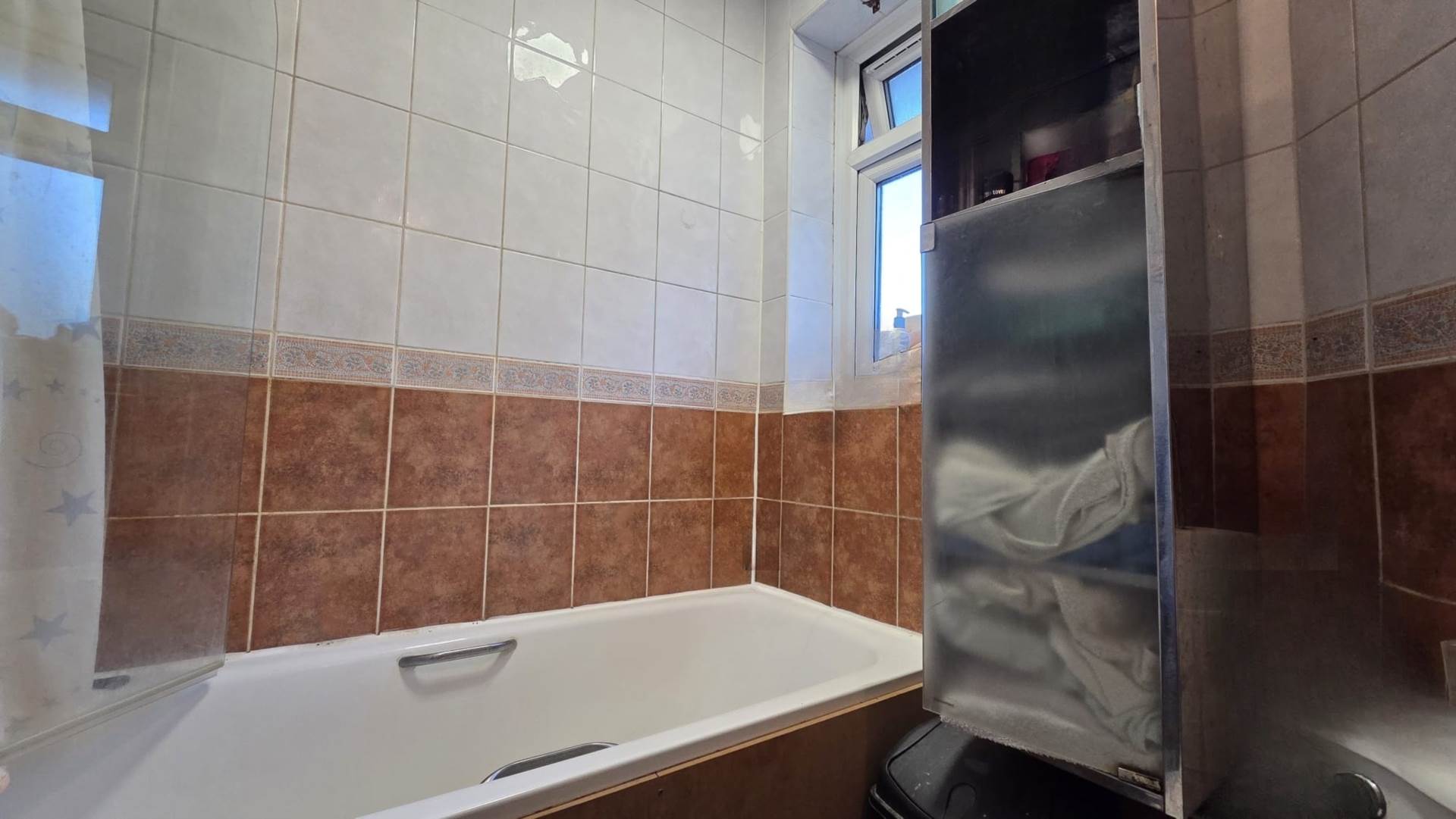 Folkestone Road, London, E6 6AZ, Image 5