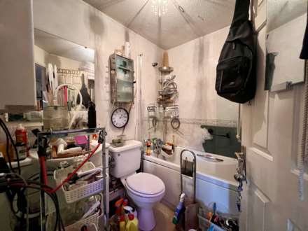 Angelica Drive, London, E6 6NS, Image 6