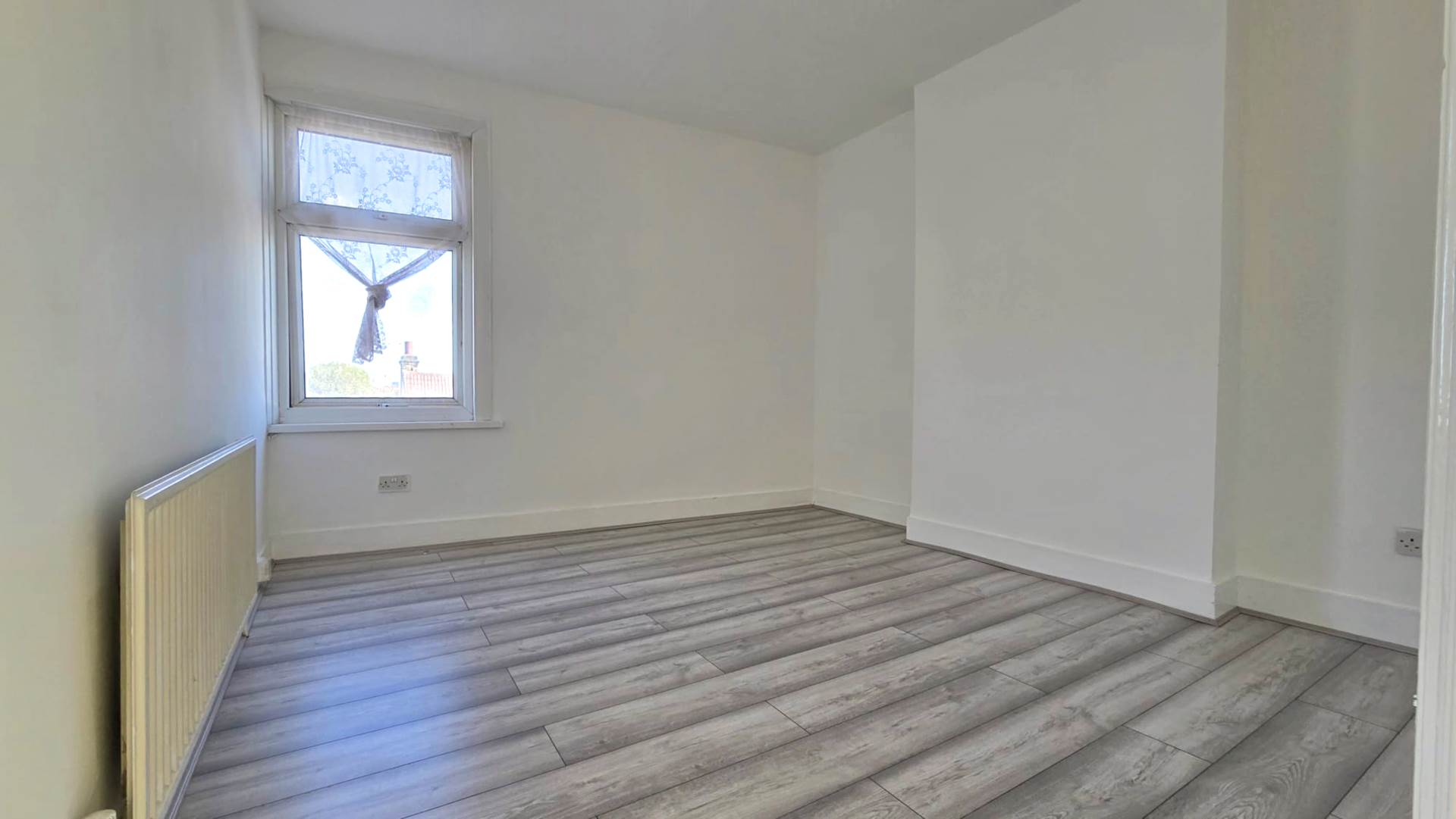 Grangewood Street, East Ham, E6 1HD, Image 4