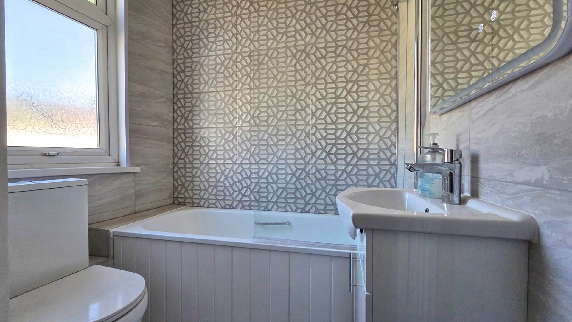 Grangewood Street, East Ham, E6 1HD, Image 7