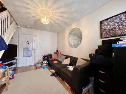 Magpie Close, Forest Gate, E7 9DE, Image 3