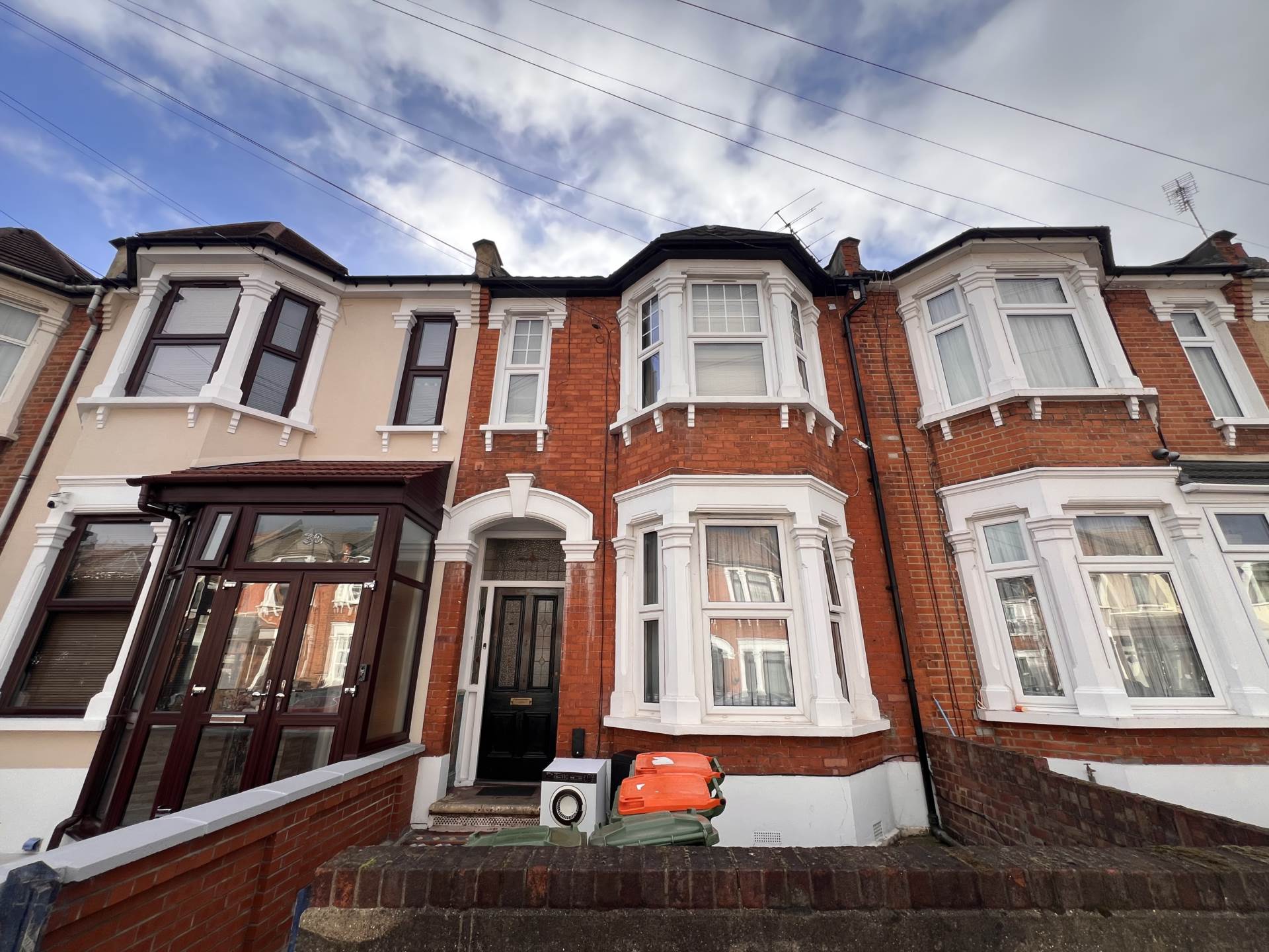 Gladstone Avenue, Manor Park, E12 6NS, Image 1