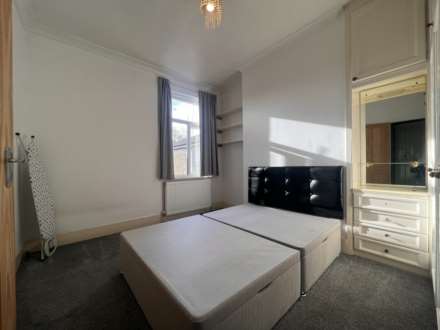 Gladstone Avenue, Manor Park, E12 6NS, Image 3