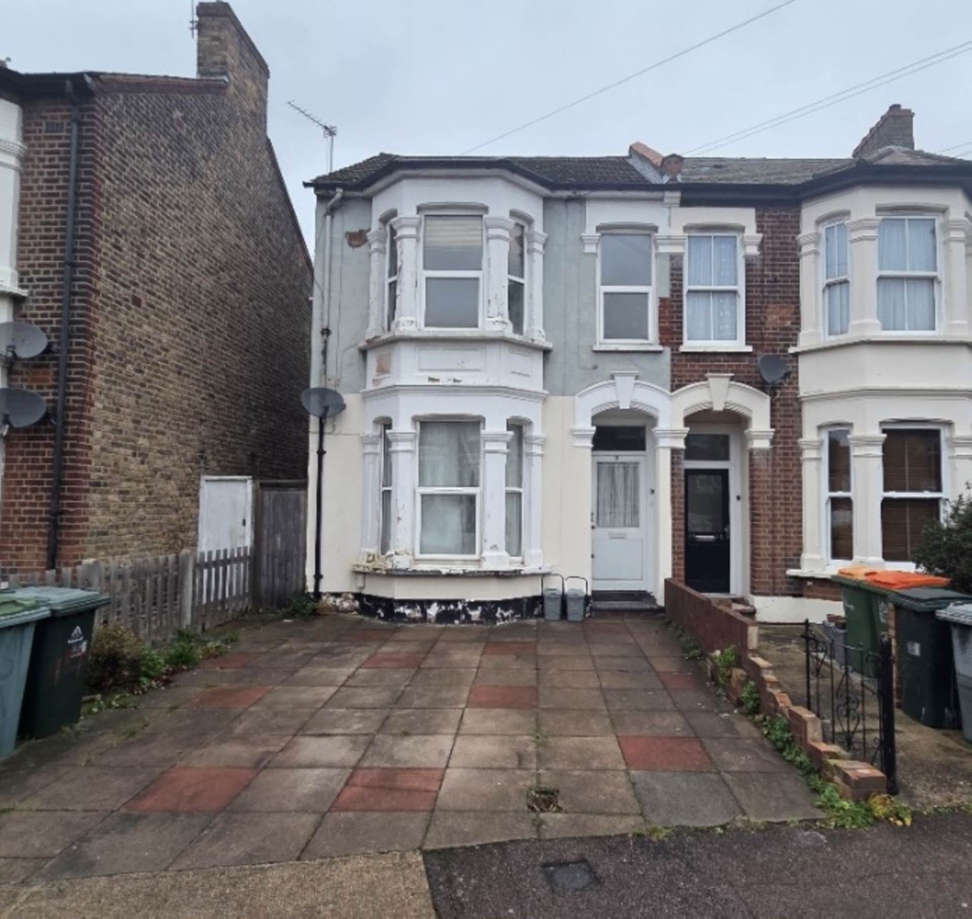 Crescent Road, Plaistow, E13 0LU, Image 1