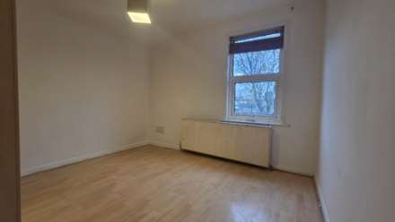 Crescent Road, Plaistow, E13 0LU, Image 7