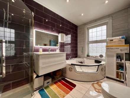 Jedburgh Road, Plaistow, E13 9LG, Image 5