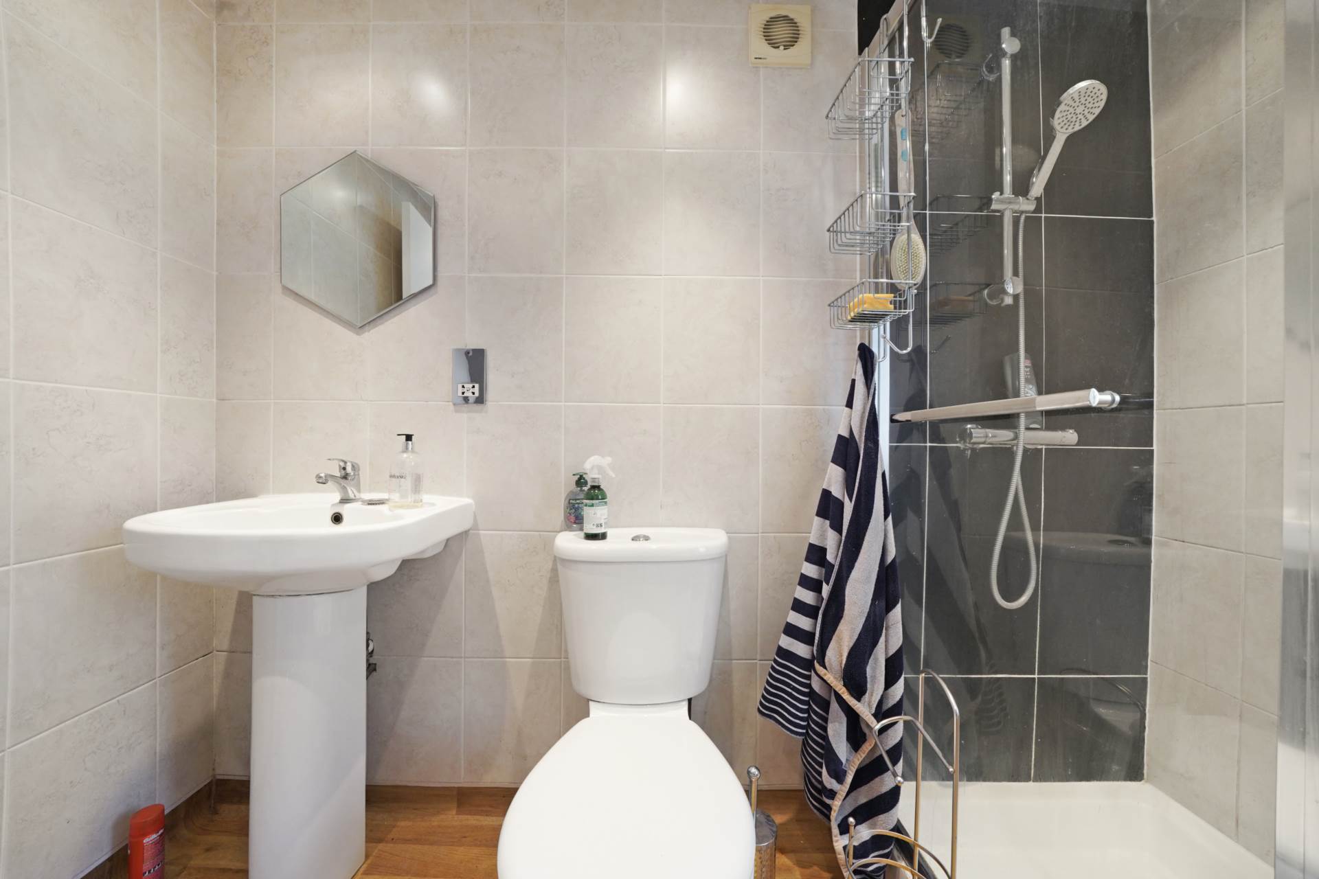 Wycombe Road, Ilford, IG2 6UT, Image 7