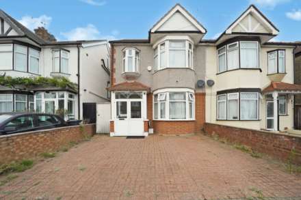 Wycombe Road, Ilford, IG2 6UT, Image 1