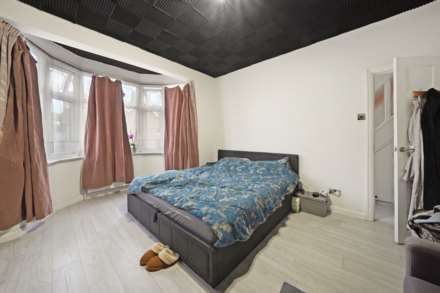 Wycombe Road, Ilford, IG2 6UT, Image 11