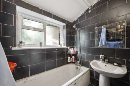 Kingston Road, Ilford, IG1, Image 10