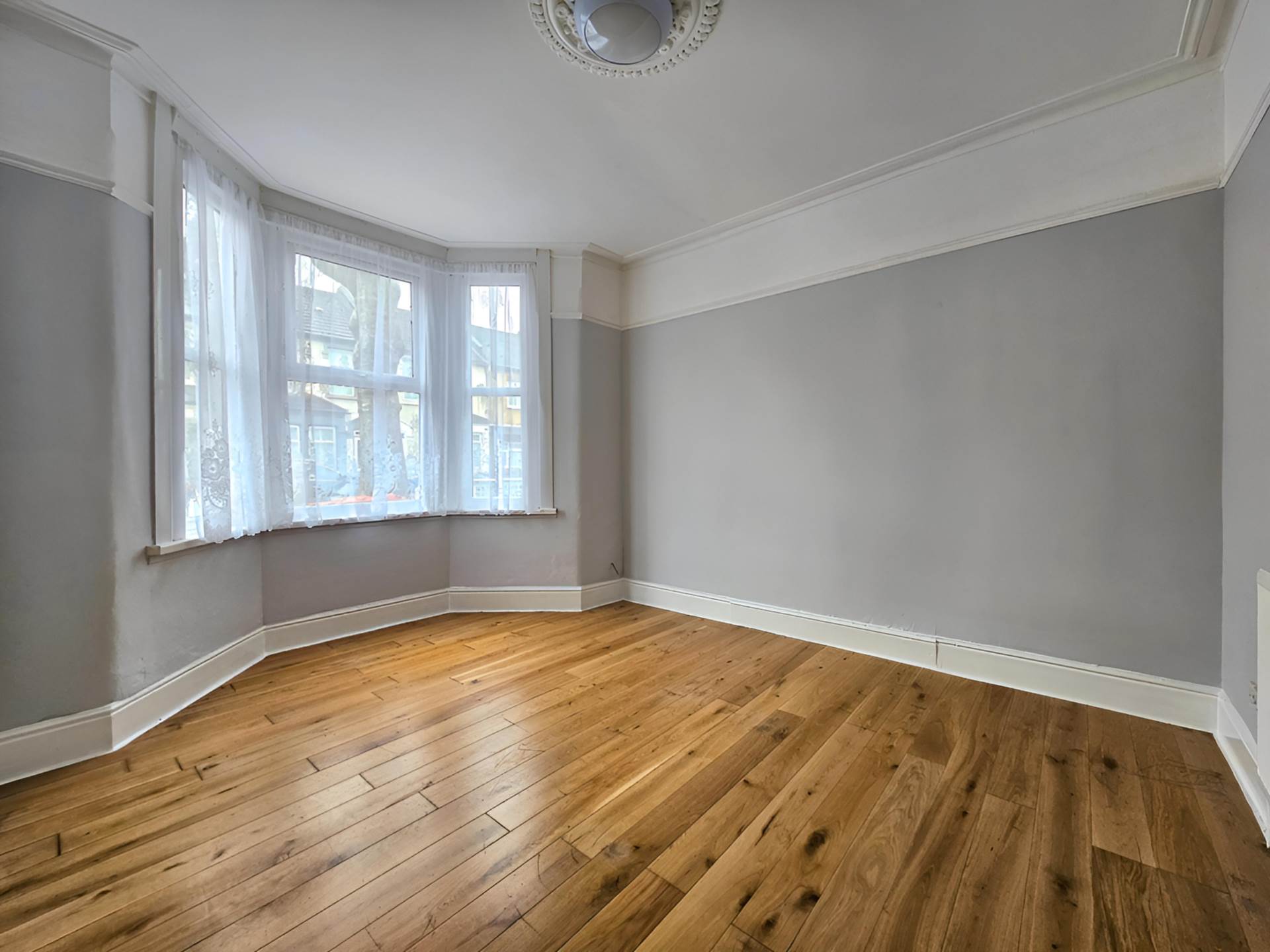 Latimer Avenue, East Ham, E6 2LH, Image 2