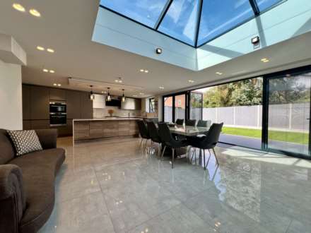 Donald Drive, Romford, RM6 5EB, Image 13