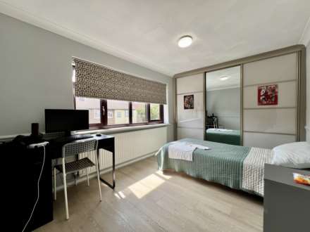 Donald Drive, Romford, RM6 5EB, Image 21