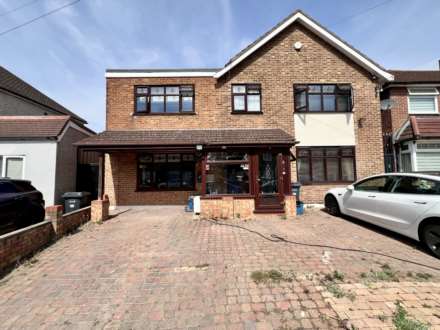 Donald Drive, Romford, RM6 5EB, Image 33