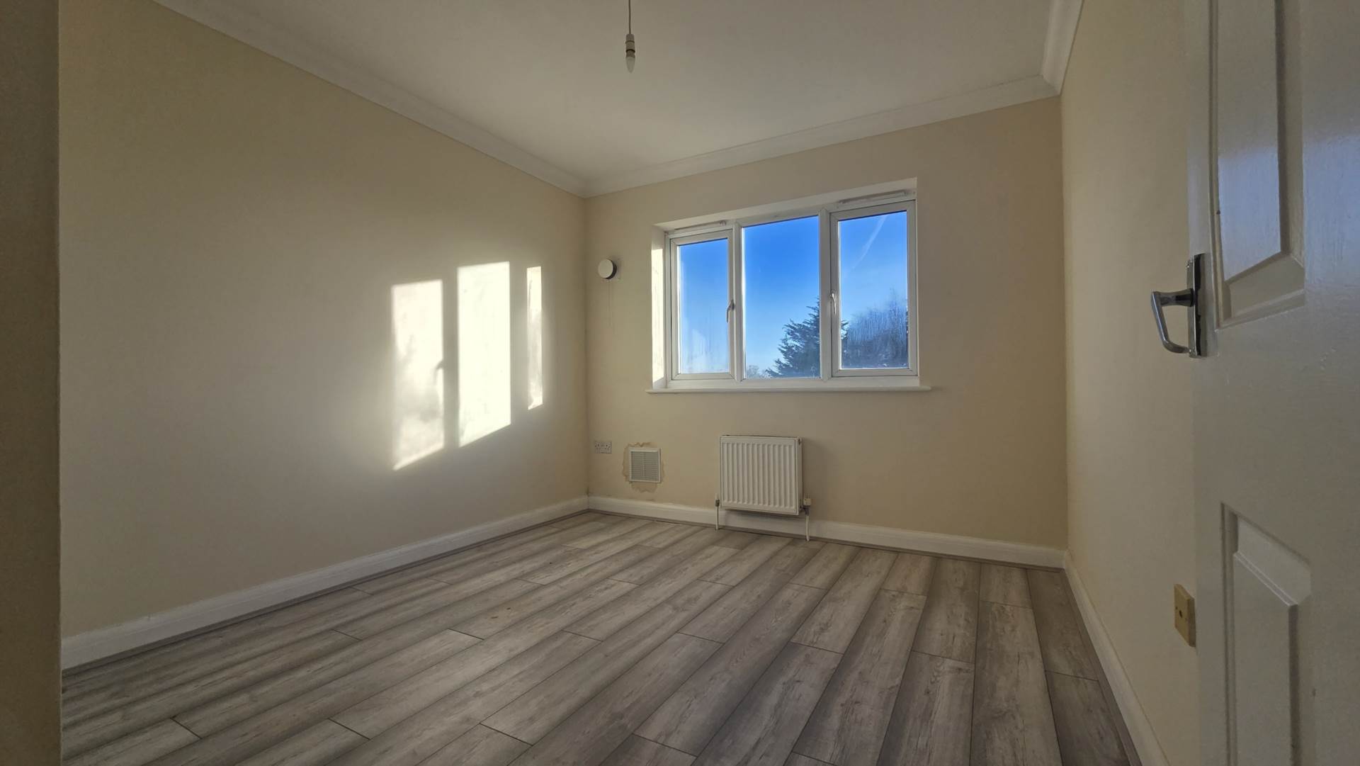 Eldridge Court, St Marks Pl, Dagenham, Image 8