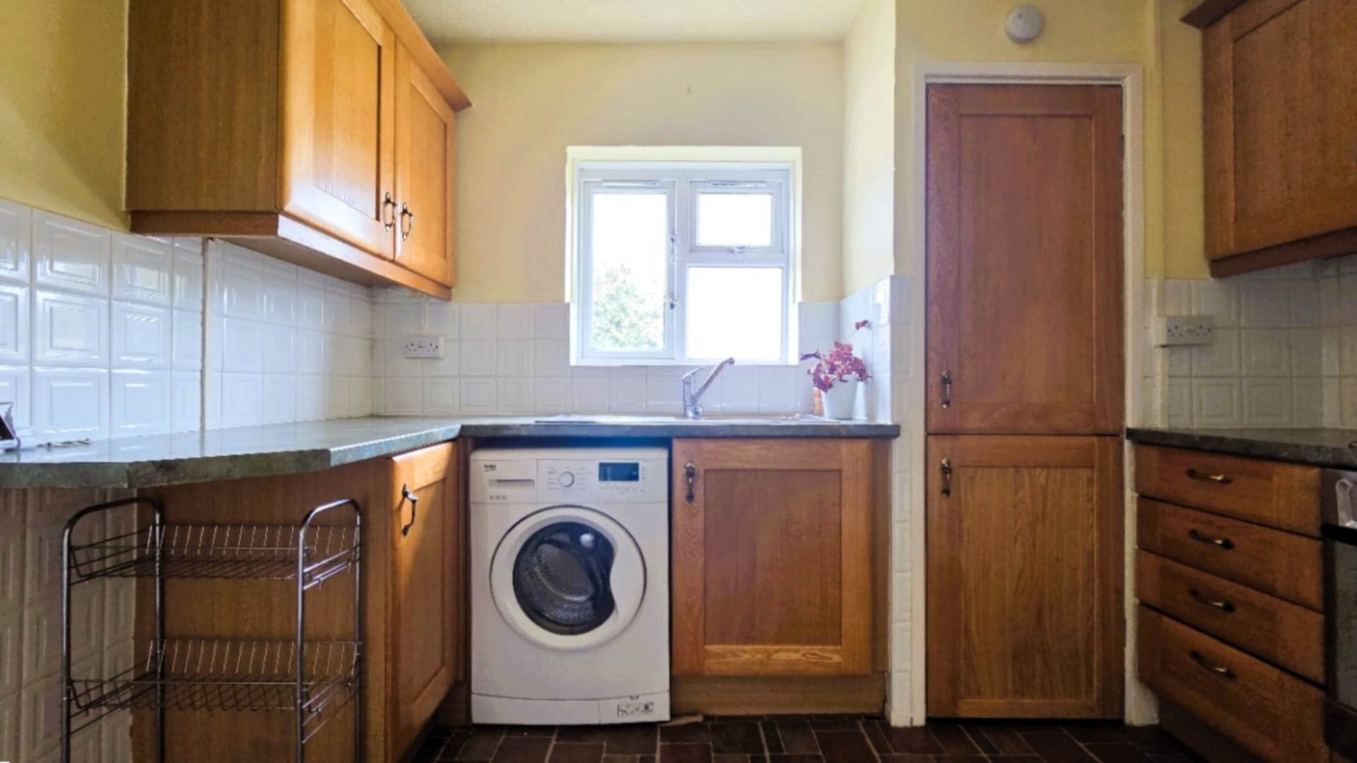 Bastable Avenue, Barking, IG11 0LA, Image 8