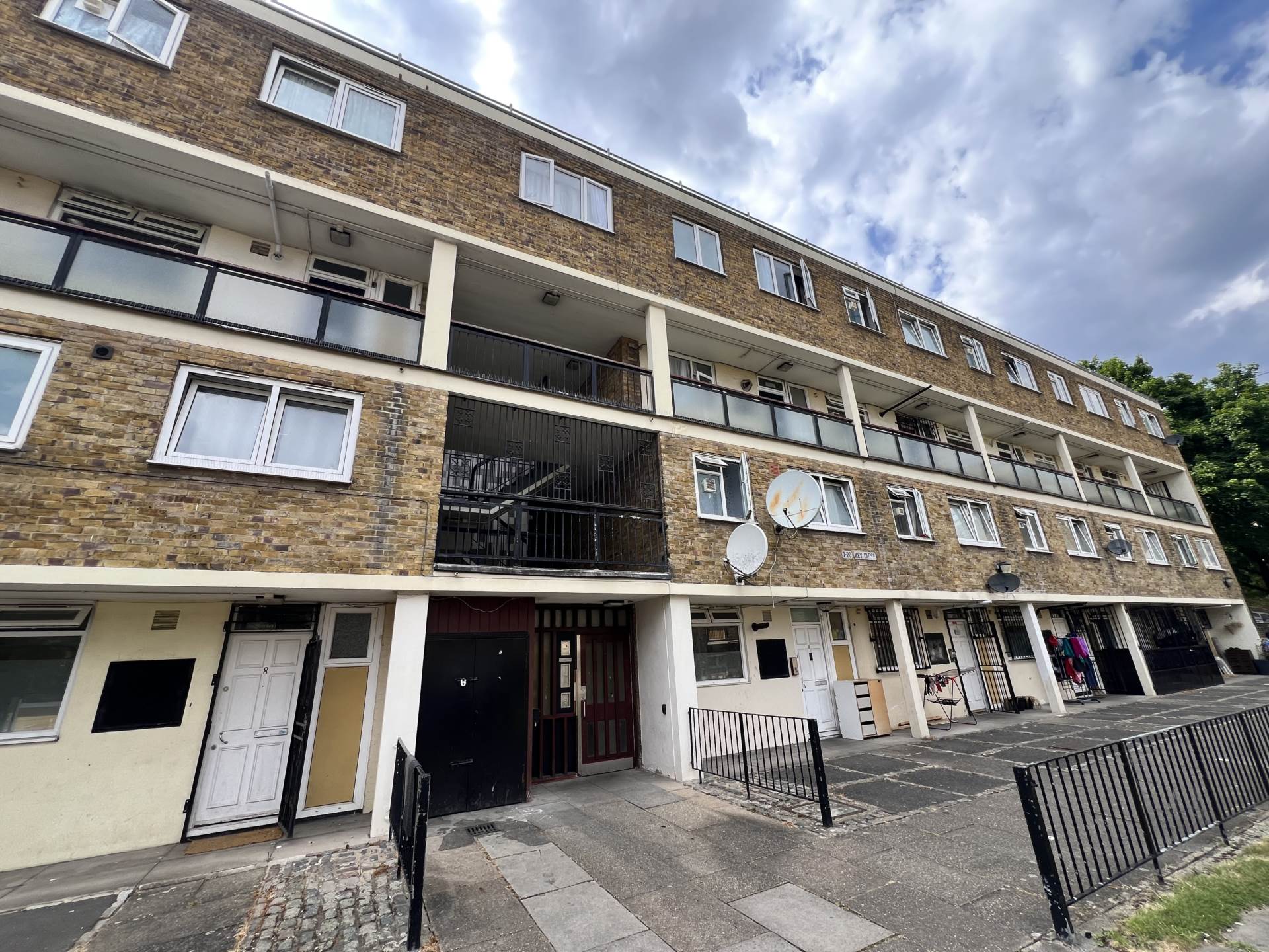 Key Close, London, E1 4HG, Image 1