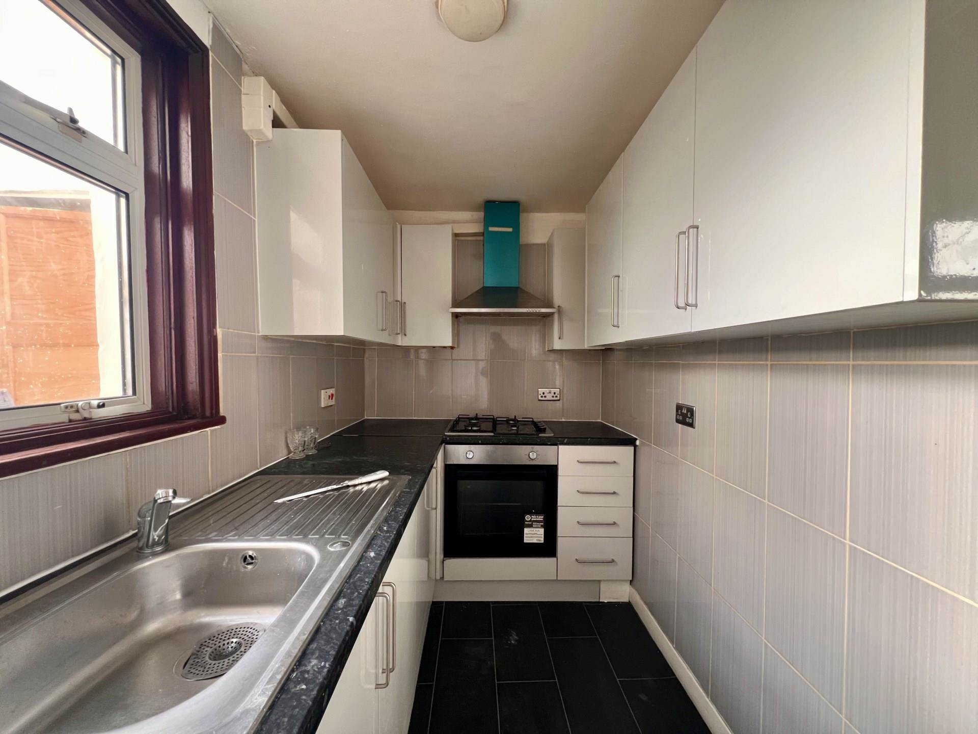 Harold Road, London, E13, Image 3