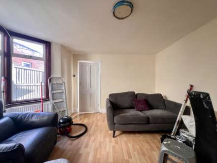 Harold Road, London, E13, Image 2