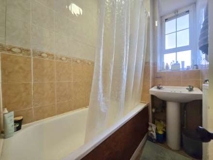 Prusom Street, London, E1W 3RF, Image 10