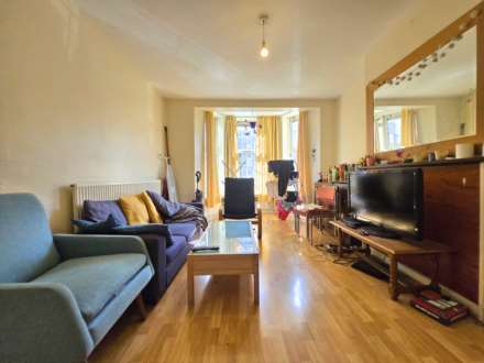 Prusom Street, London, E1W 3RF, Image 4