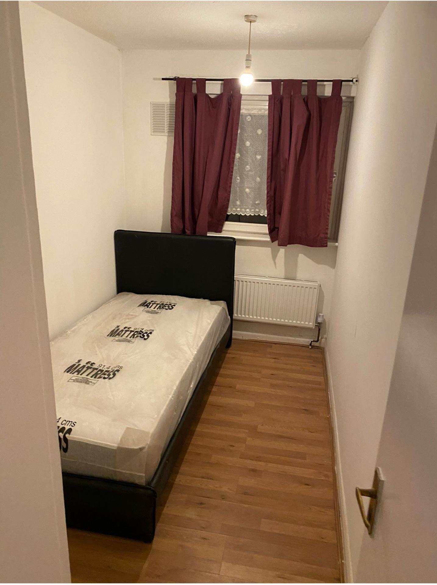 Shepherd's Close, Romford, RM6 5AH, Image 3