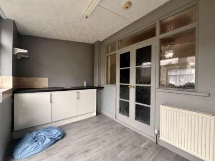 Lawrence Avenue, London, E12 5QP, Image 3