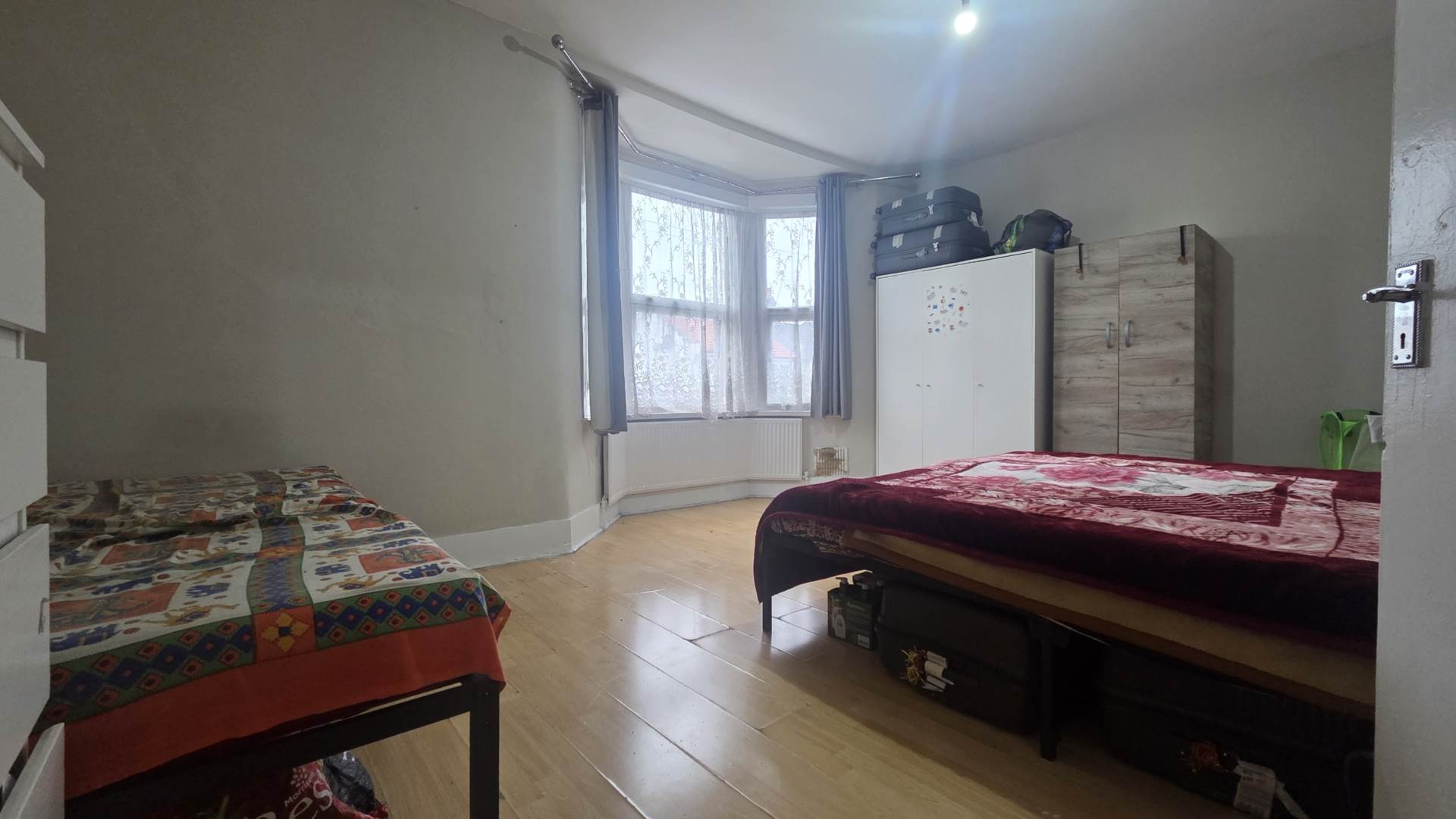 Shrewsbury Road, Forest Gate, E7 8AL, Image 9