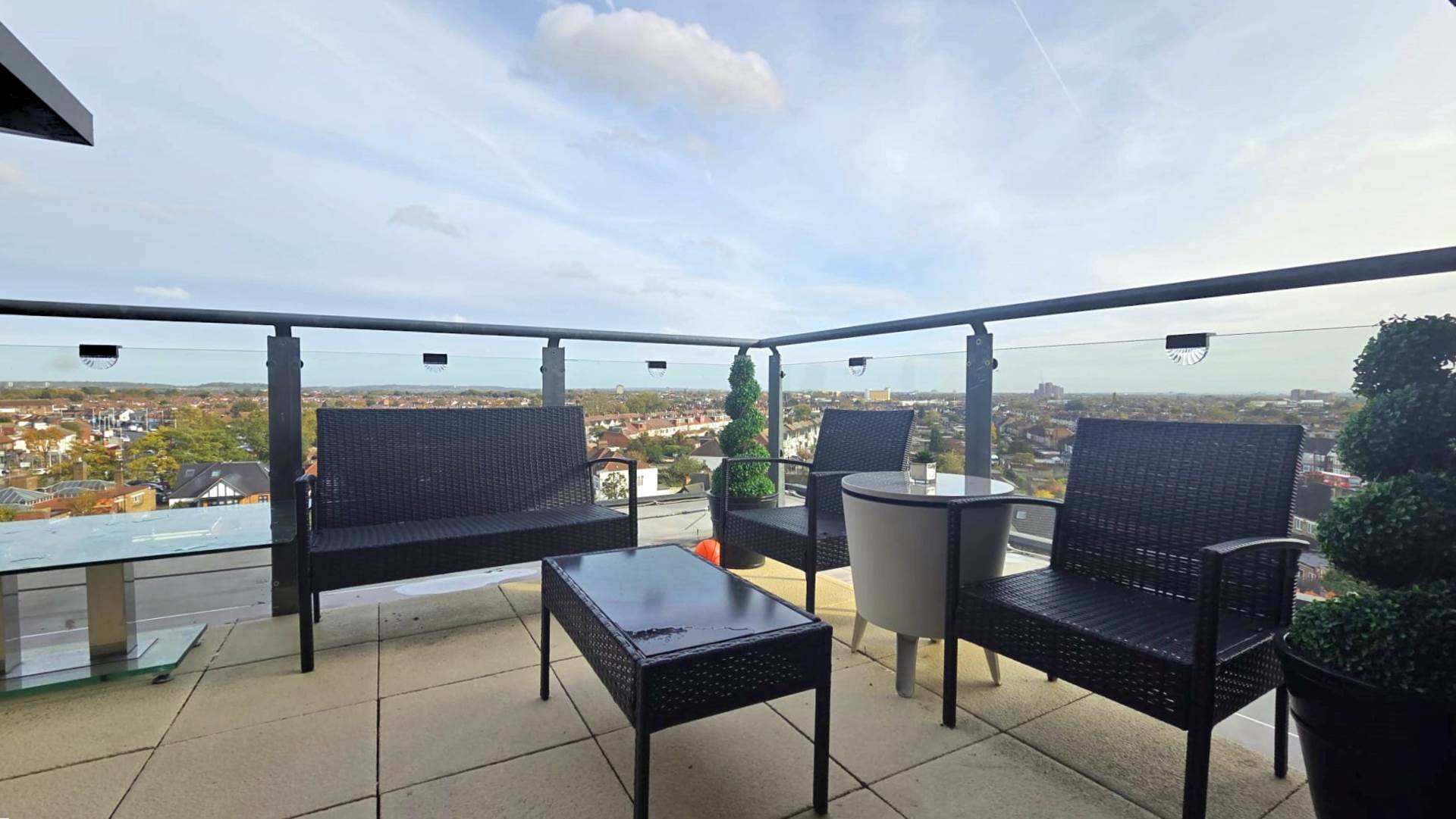 Parham Drive, Gants Hill, IG2, Image 5