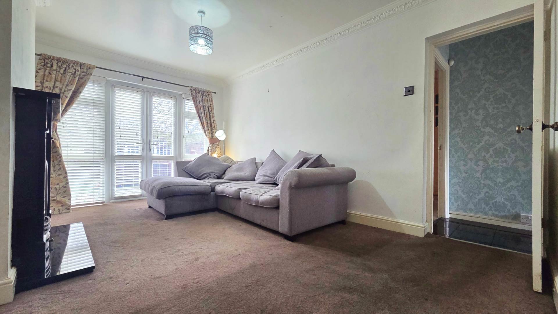 Bastable Avenue, Barking, IG11 0NX, Image 5