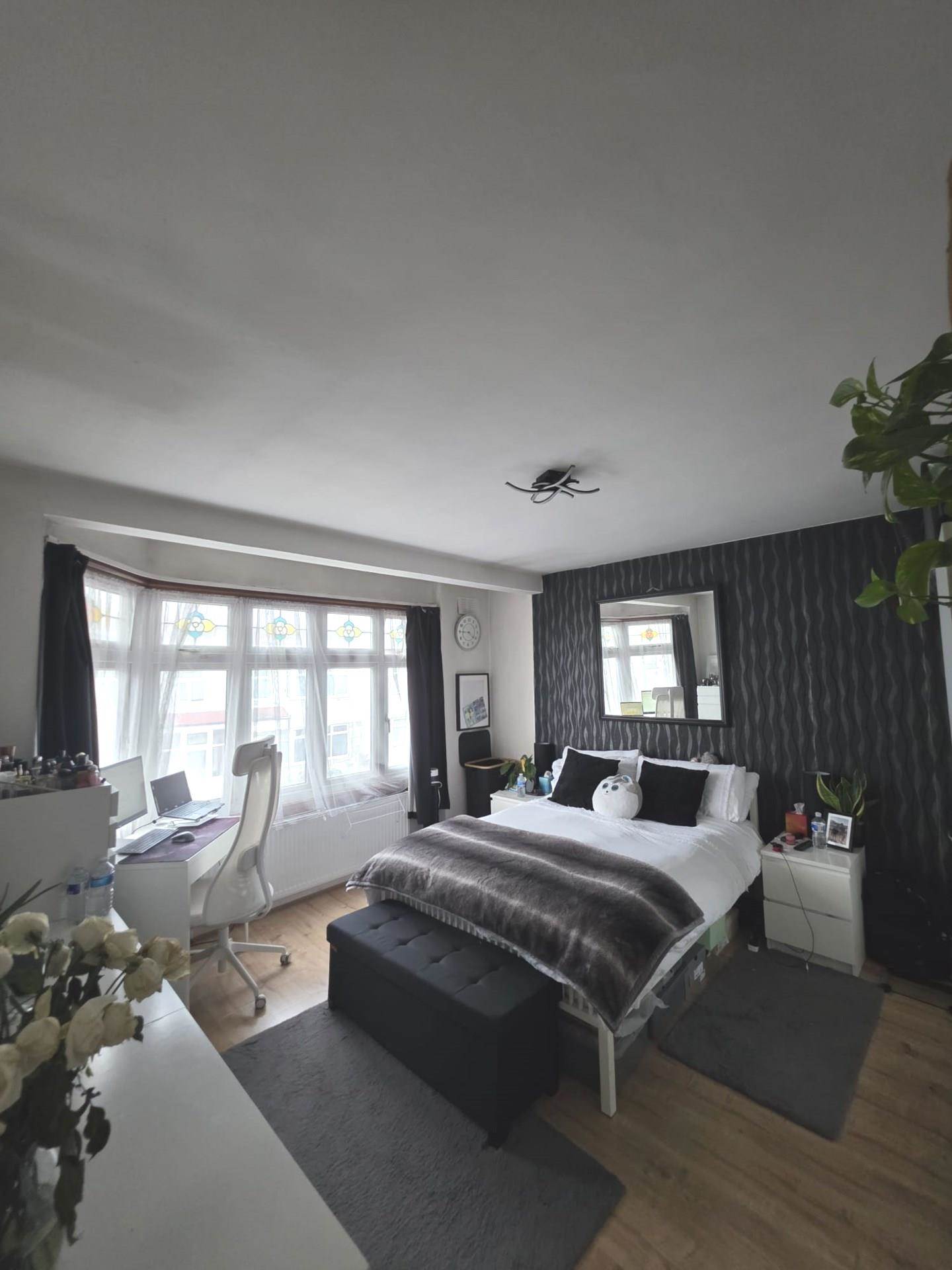 Clarendon Road, Edmonton, N18, Image 7