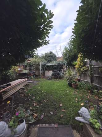 Clarendon Road, Edmonton, N18, Image 11