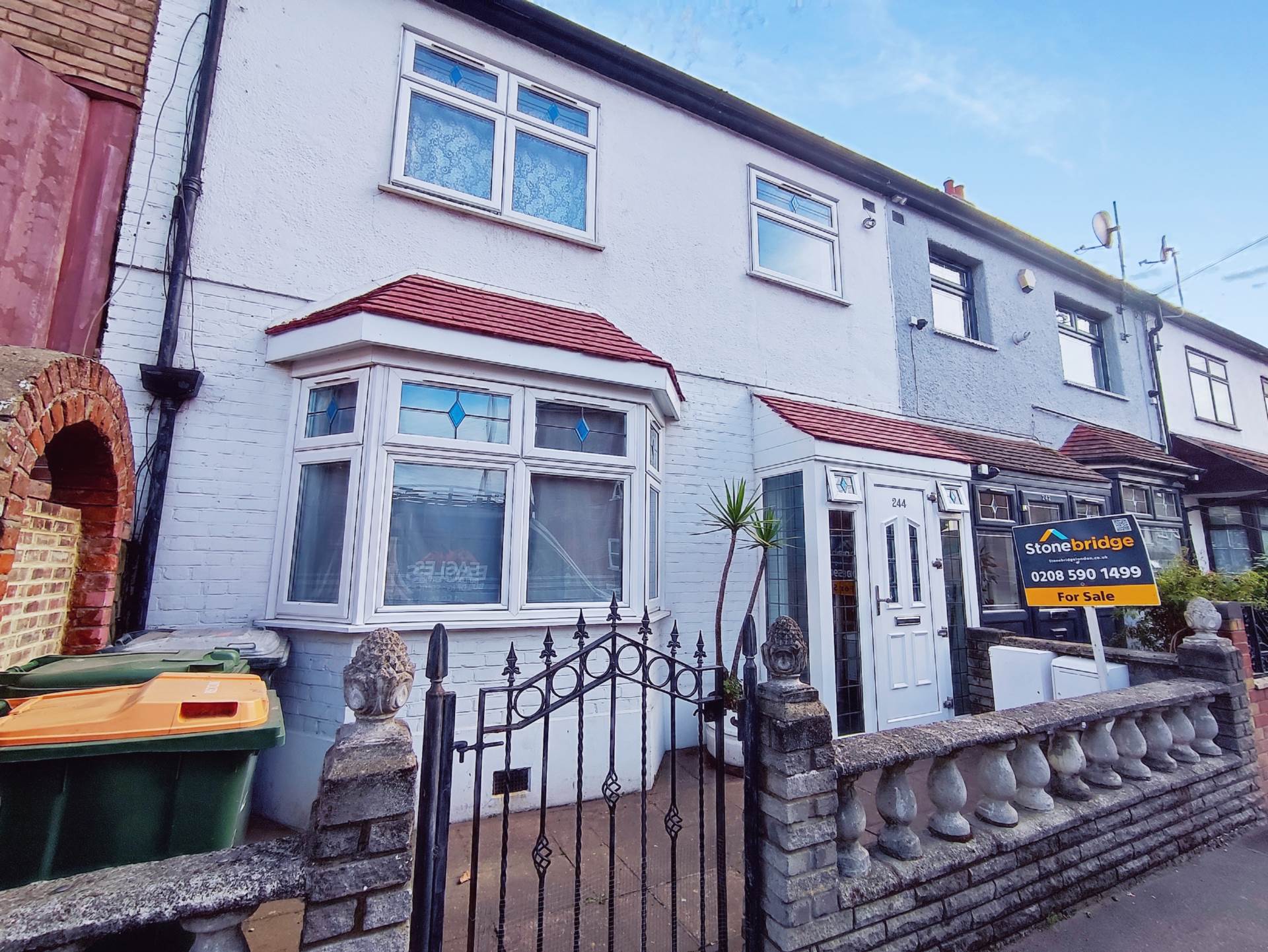 Kempton Road, East Ham, E6 2PB, Image 1