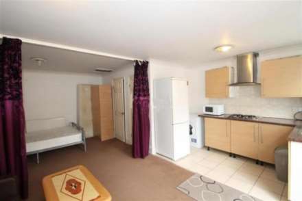 Christchurch Road, Ilford, Image 2