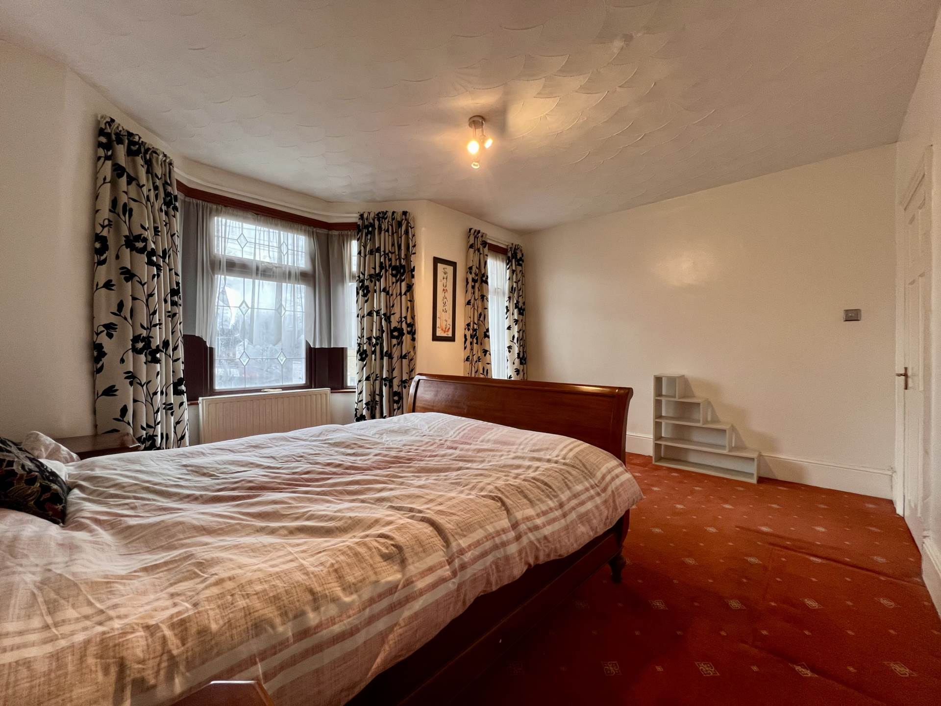 Little Ilford Lane, London, E12 5PW, Image 15