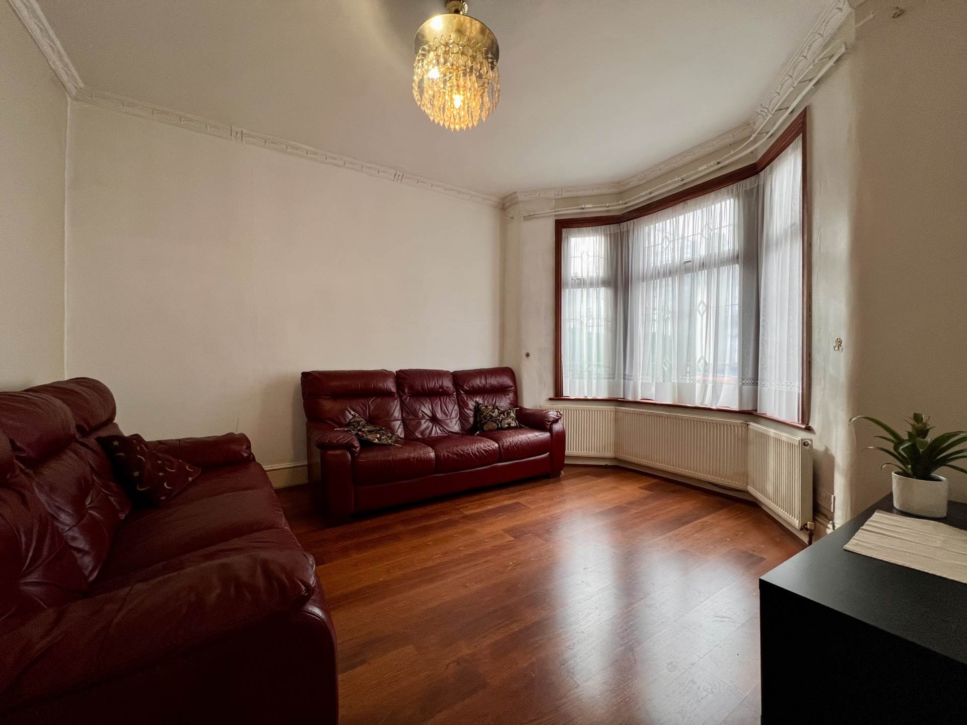 Little Ilford Lane, London, E12 5PW, Image 2