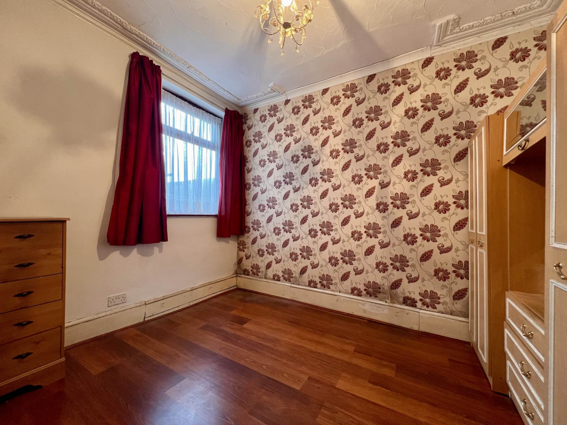 Little Ilford Lane, London, E12 5PW, Image 3