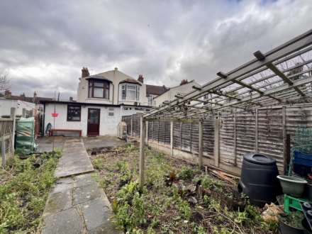 Little Ilford Lane, London, E12 5PW, Image 20