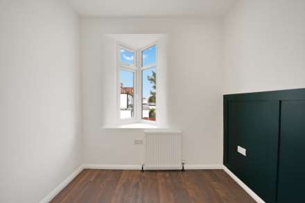 Somersby Gardens, Ilford, IG4, Image 15