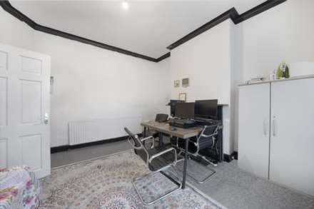 Romford Road, London, E7, Image 3