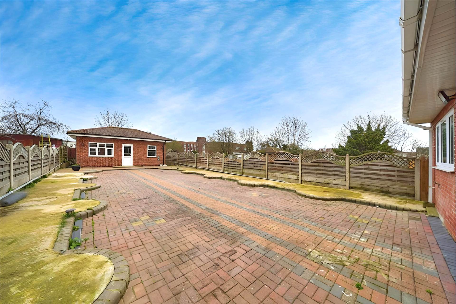 Leyswood Drive, Ilford, IG2 7JE, Image 2